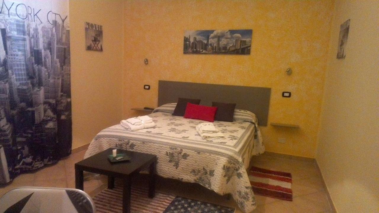 Bed and Breakfast La Bella Ninfa Sermoneta Exterior foto
