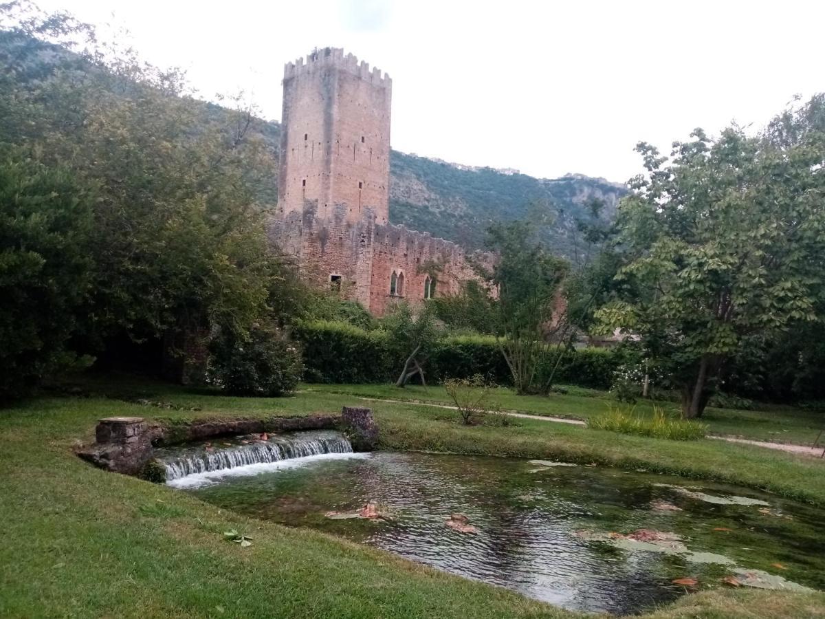 Bed and Breakfast La Bella Ninfa Sermoneta Exterior foto